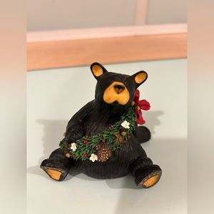 Big Sky Carvers Bearfoots Bears “Aretha” 0102/131